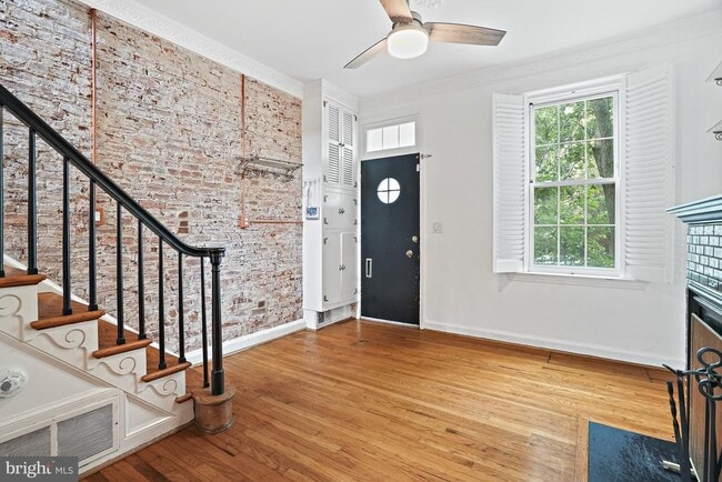 Building Photo - 830 New Hampshire Ave NW