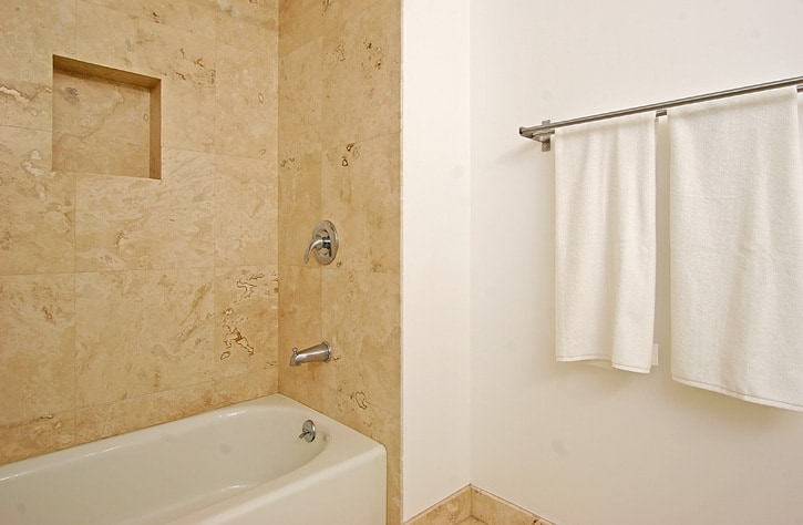 Building Photo - 2216 Main St