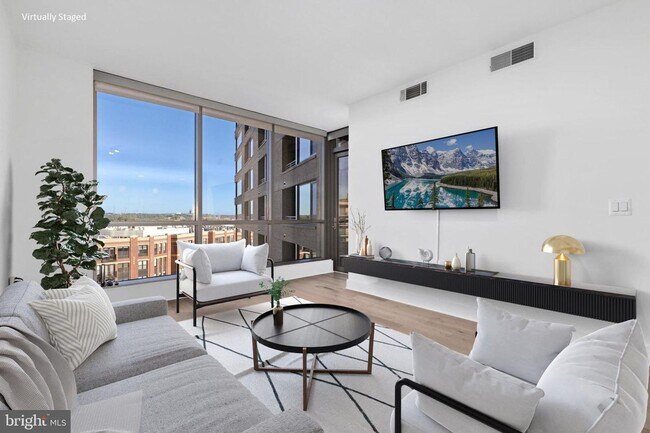Building Photo - 2bed/1bath at The Odyssey with Garage Park...