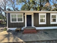 Building Photo - 153 E 6th St