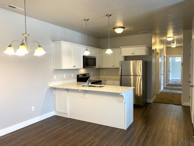 Building Photo - 4216 McKellen Dr