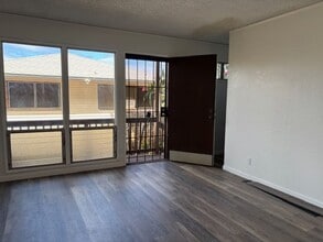 Building Photo - Hakimo Duplex