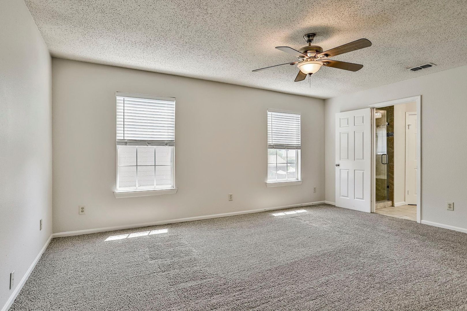 Building Photo - 5504 Big Bend Dr
