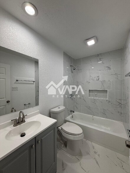 Building Photo - 12135 Lemon Blossom St