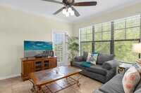 Building Photo - 510 Calabria Ave