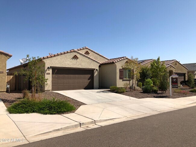 Building Photo - 21354 W Monte Vista Rd
