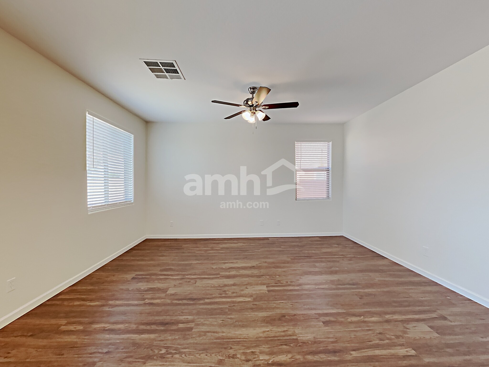 Building Photo - 7250 W Alta Vista Rd