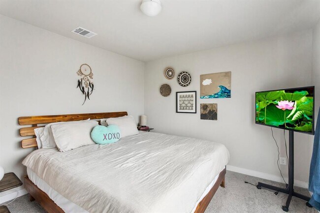 Building Photo - 283 Fieldwood Dr