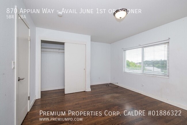 Building Photo - 870 Appian Way