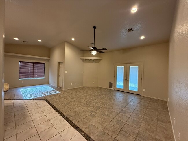 Building Photo - 7525 E 26th St