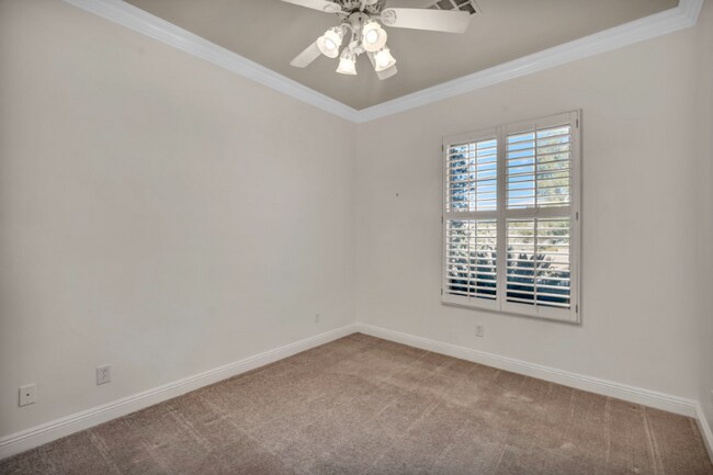 Building Photo - 37 Stonemark Dr