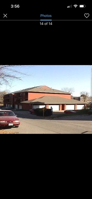 Building Photo - Woodside