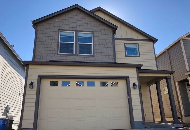 Building Photo - 7429 NE 58th Way