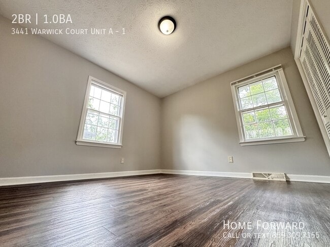 Building Photo - 3441 Warwick Ct
