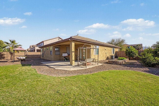 Building Photo - 6630 W Harwell Rd E