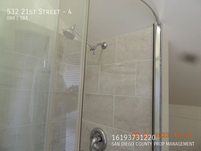 Building Photo - 532 21st St