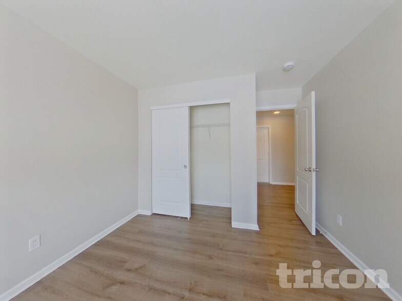 Building Photo - 6611 Big Leaf Ln