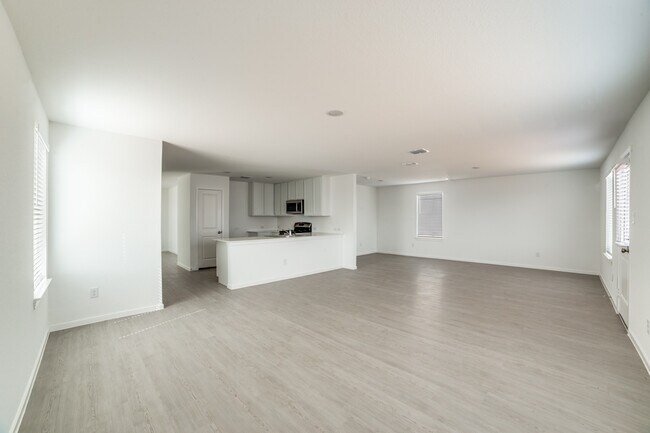 Building Photo - 5202Morgan Crest