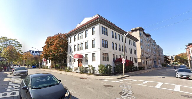 Building Photo - 29 Brainerd Rd