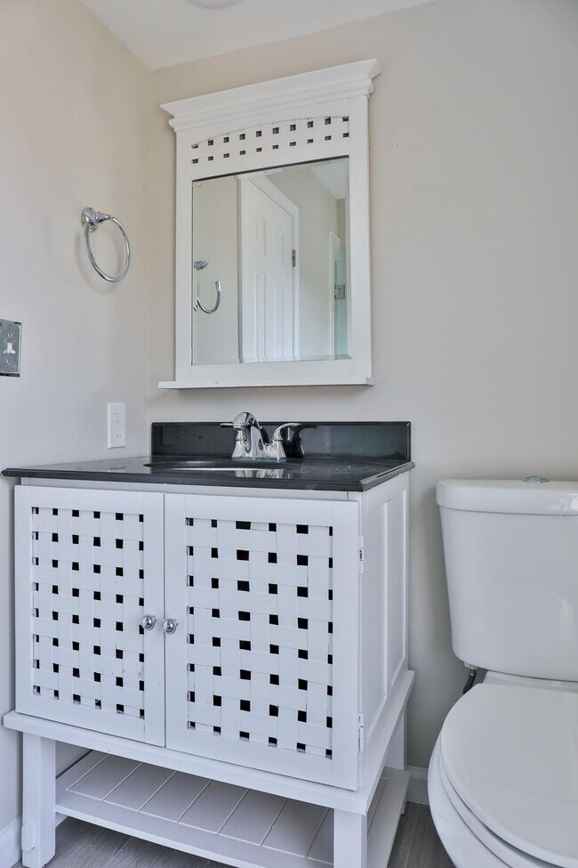 Building Photo - 5423 Rilian Ct