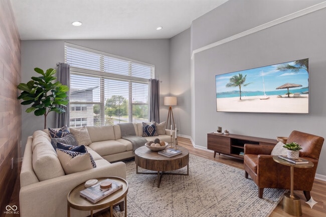 Building Photo - 13093 Grand Vue Dr