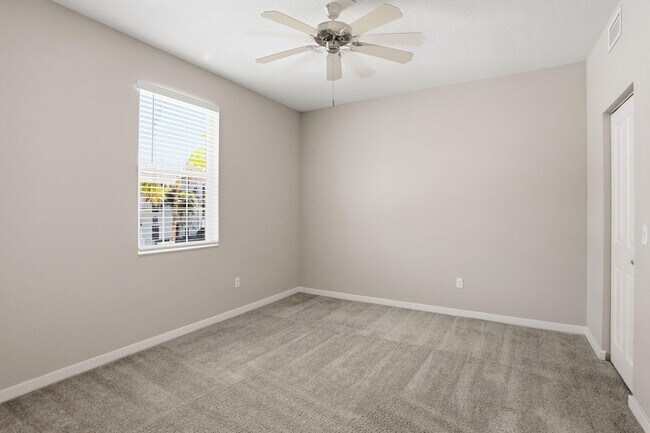 Building Photo - 3605 High Ridge Rd