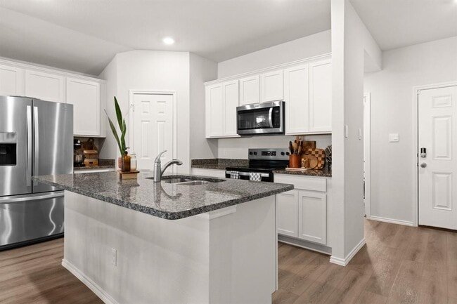 Building Photo - 1308 Piedmont