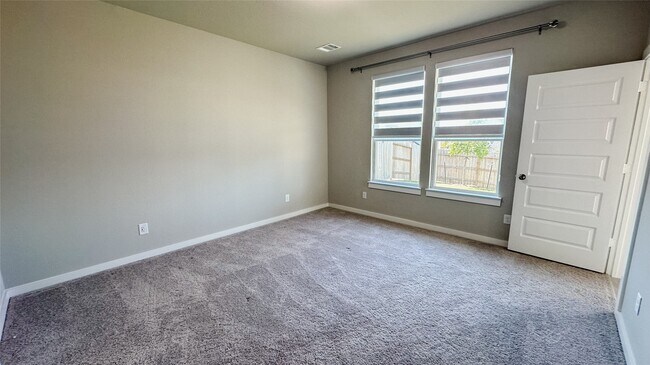 Building Photo - 2805 Bluebonnet Ridge Dr