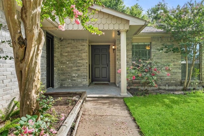 Primary Photo - 6931 Tara Dr