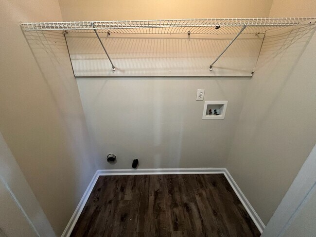 Building Photo - 36 Crosswinds Rd