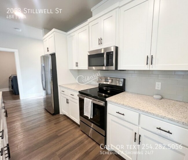 Building Photo - 2053 Stillwell St