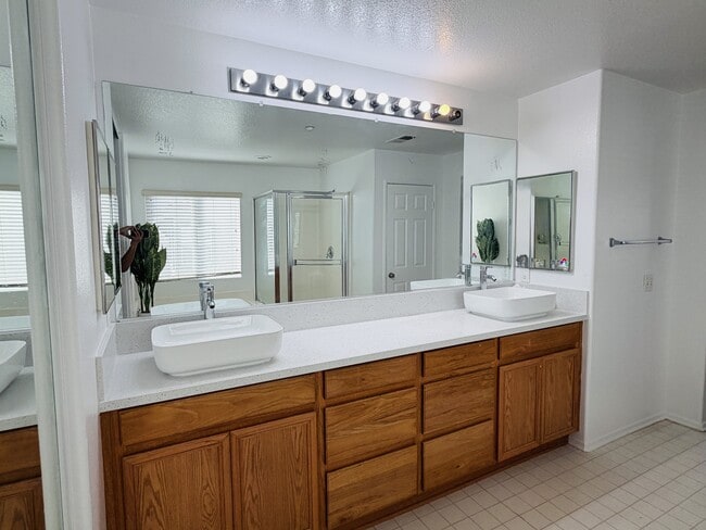 Building Photo - 7575 Lime Ave