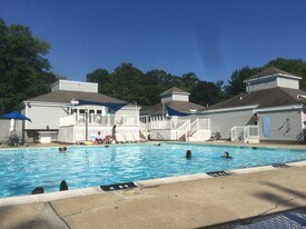 Building Photo - 428 Thoreau Rd