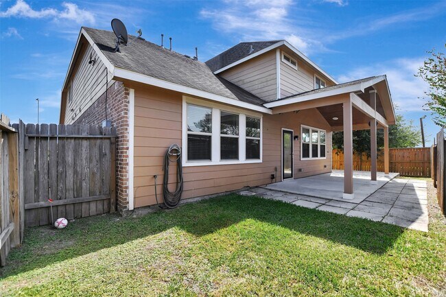 Building Photo - 15103 Sun Glaze Ct