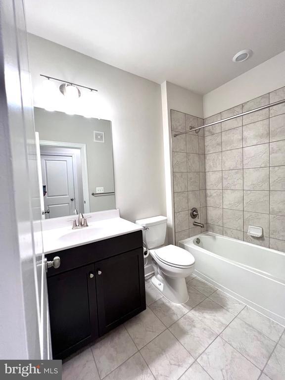 Building Photo - 22504 Wilson View Ter