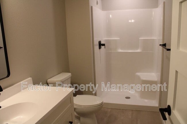 Building Photo - 3124 Scotch Ln