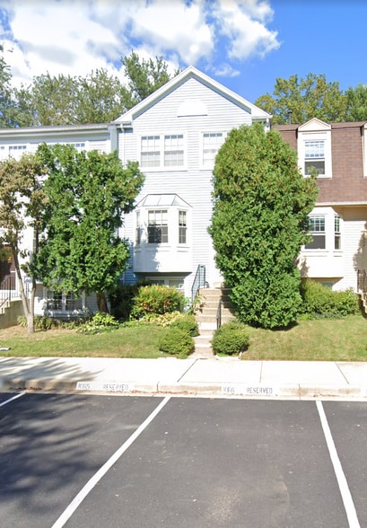 Primary Photo - 846 Bayridge Dr