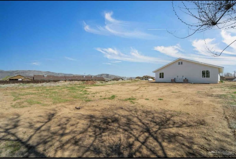 Building Photo - 21605 Golden Star Blvd