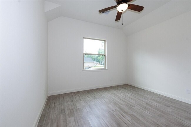 Building Photo - 4790 W Fork Blvd