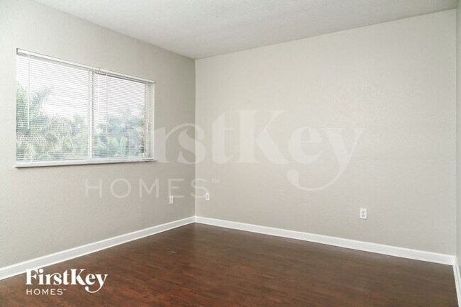 Building Photo - 13446 SW 291st Ln