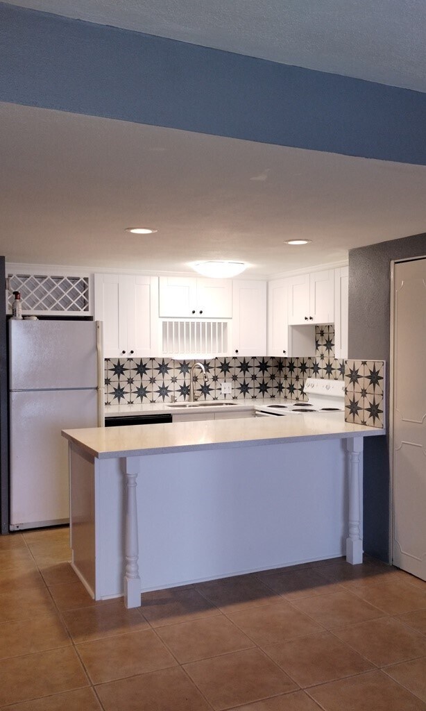 Building Photo - 7520 Hornwood Dr