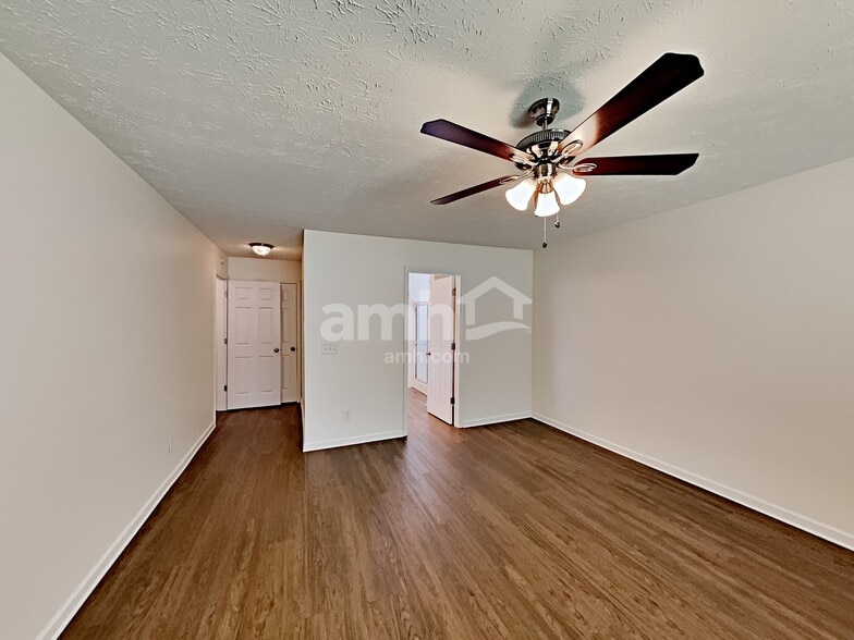 Building Photo - 361 Red Maple Way