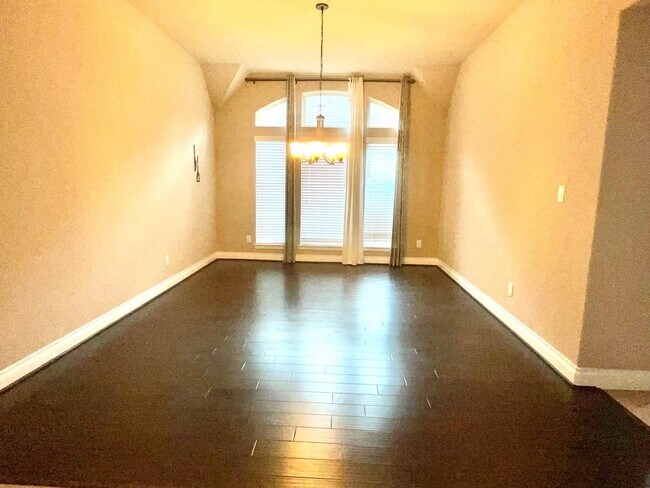 Building Photo - 10902 Kennowy Ct