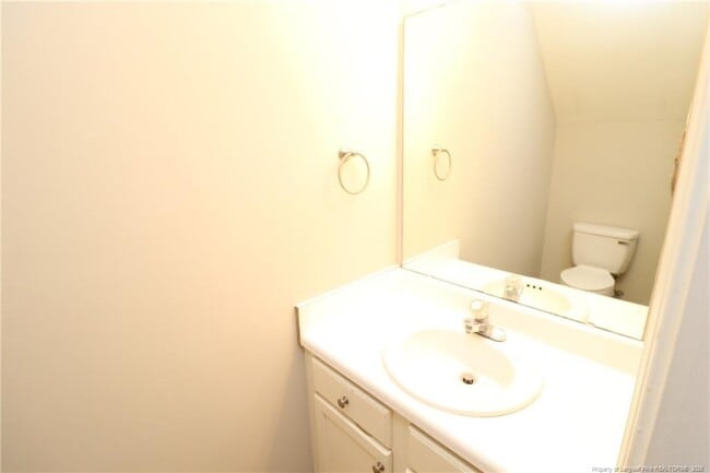 Building Photo - 114 Windward Ct