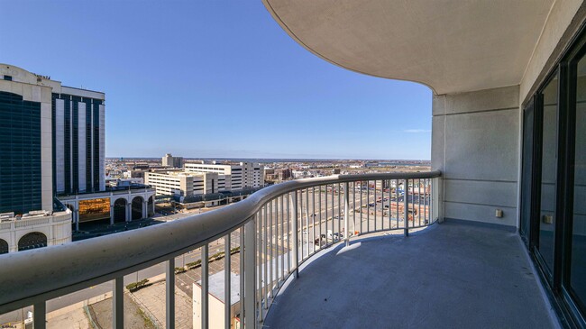 Building Photo - 3101 Boardwalk