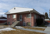 Building Photo - 209 W 24th St