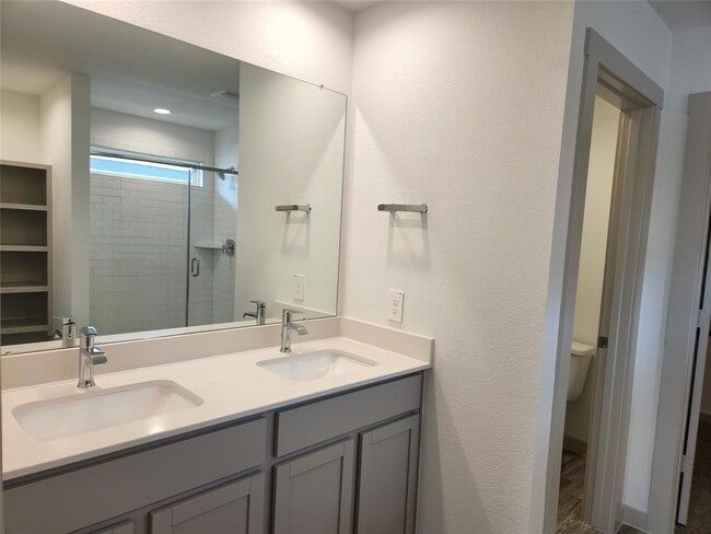 Building Photo - 7826 Sleek Flock Ln