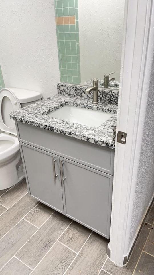 Building Photo - 4537 Ave Contenta