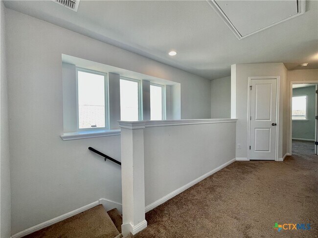 Building Photo - 1220 Esplanade Pkwy