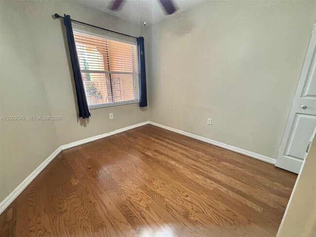 Building Photo - 2307 Anchor Ct